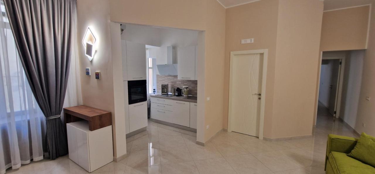 Appartamento B&B La Dimora Di Parthenope Napoli Ngoại thất bức ảnh