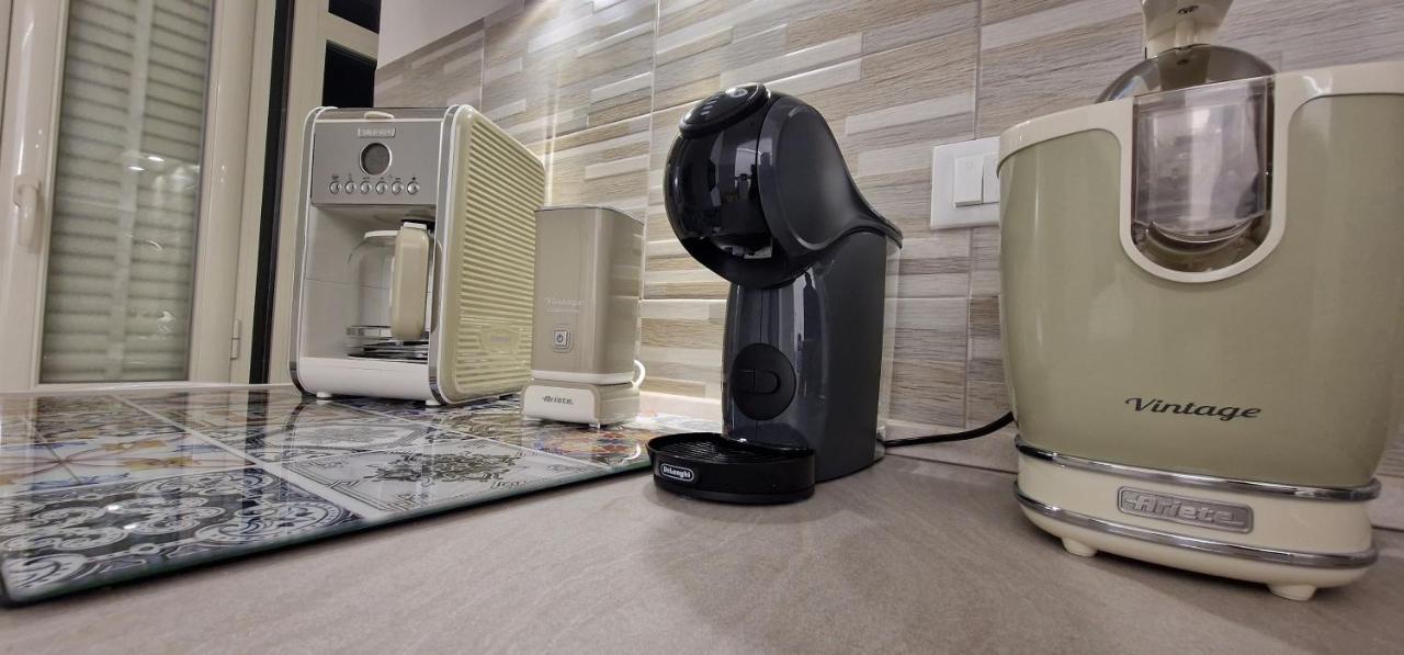Appartamento B&B La Dimora Di Parthenope Napoli Ngoại thất bức ảnh