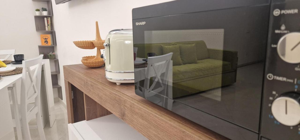 Appartamento B&B La Dimora Di Parthenope Napoli Ngoại thất bức ảnh
