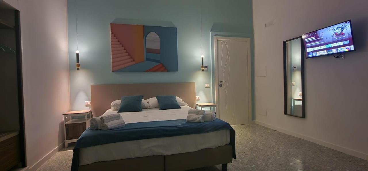 Appartamento B&B La Dimora Di Parthenope Napoli Ngoại thất bức ảnh