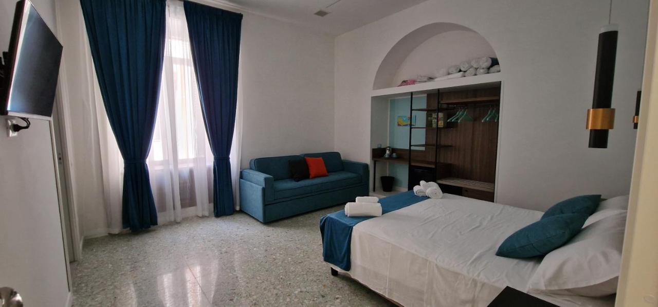 Appartamento B&B La Dimora Di Parthenope Napoli Ngoại thất bức ảnh