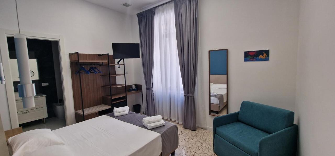 Appartamento B&B La Dimora Di Parthenope Napoli Ngoại thất bức ảnh