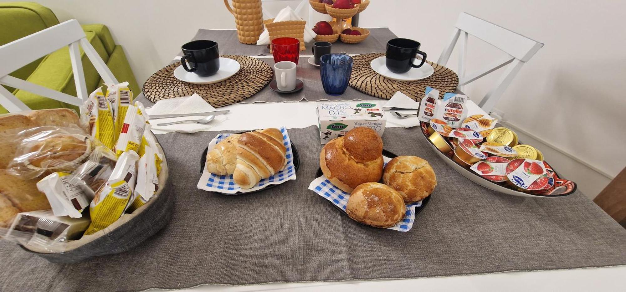 Appartamento B&B La Dimora Di Parthenope Napoli Ngoại thất bức ảnh